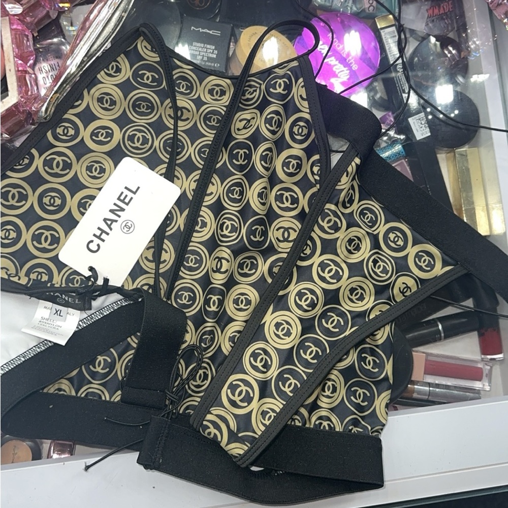 Luxury, two piece bathing suit👙